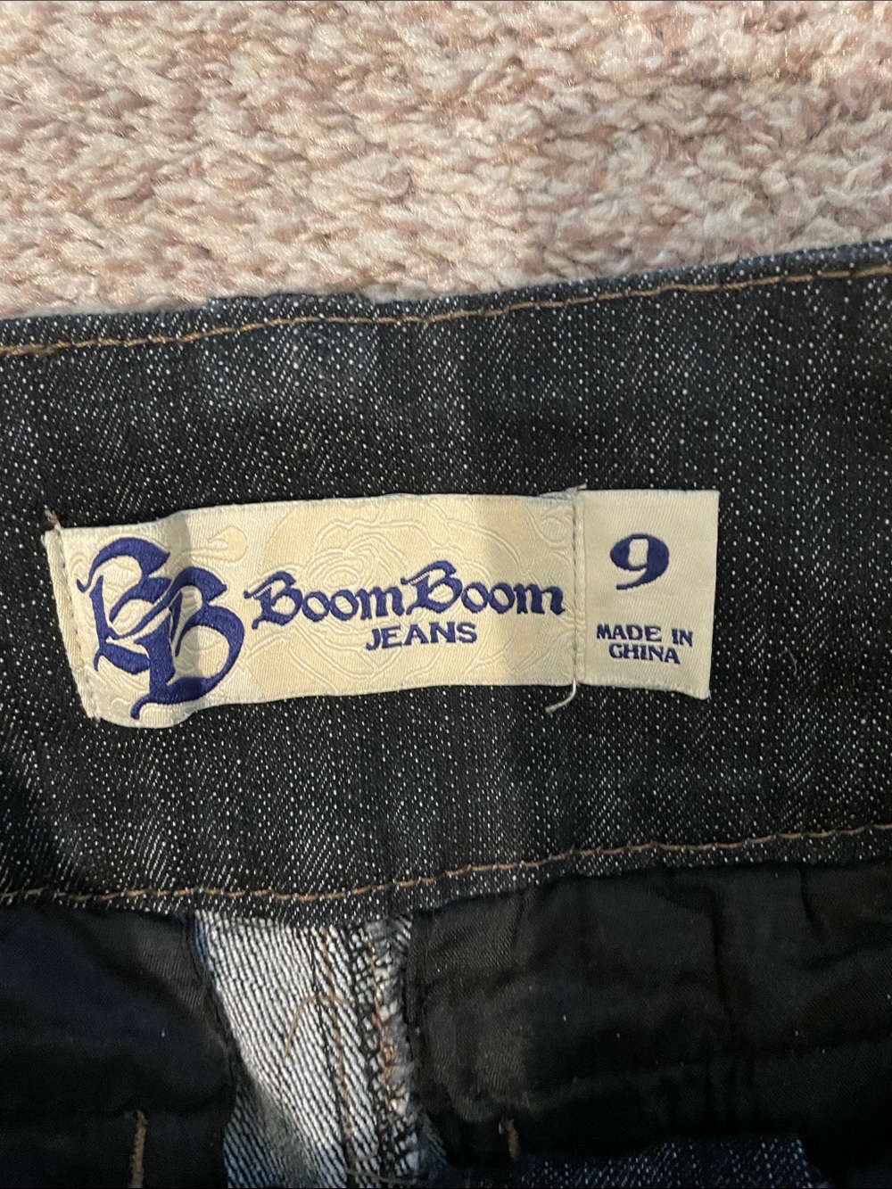 Boom boom Dark Denim Short Shorts with Contrast Stitching size 9 y2k - Picture 3 of 4